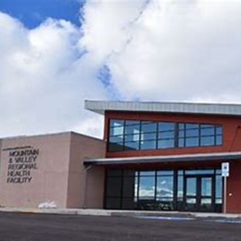 Edgewood Health Center exterior building photo